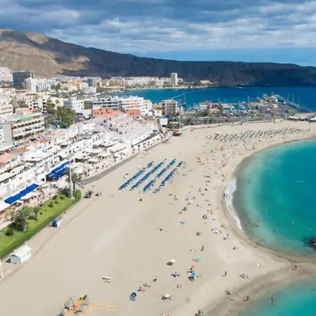Cornelias Between Vistas & Cristianos Апартаменты *